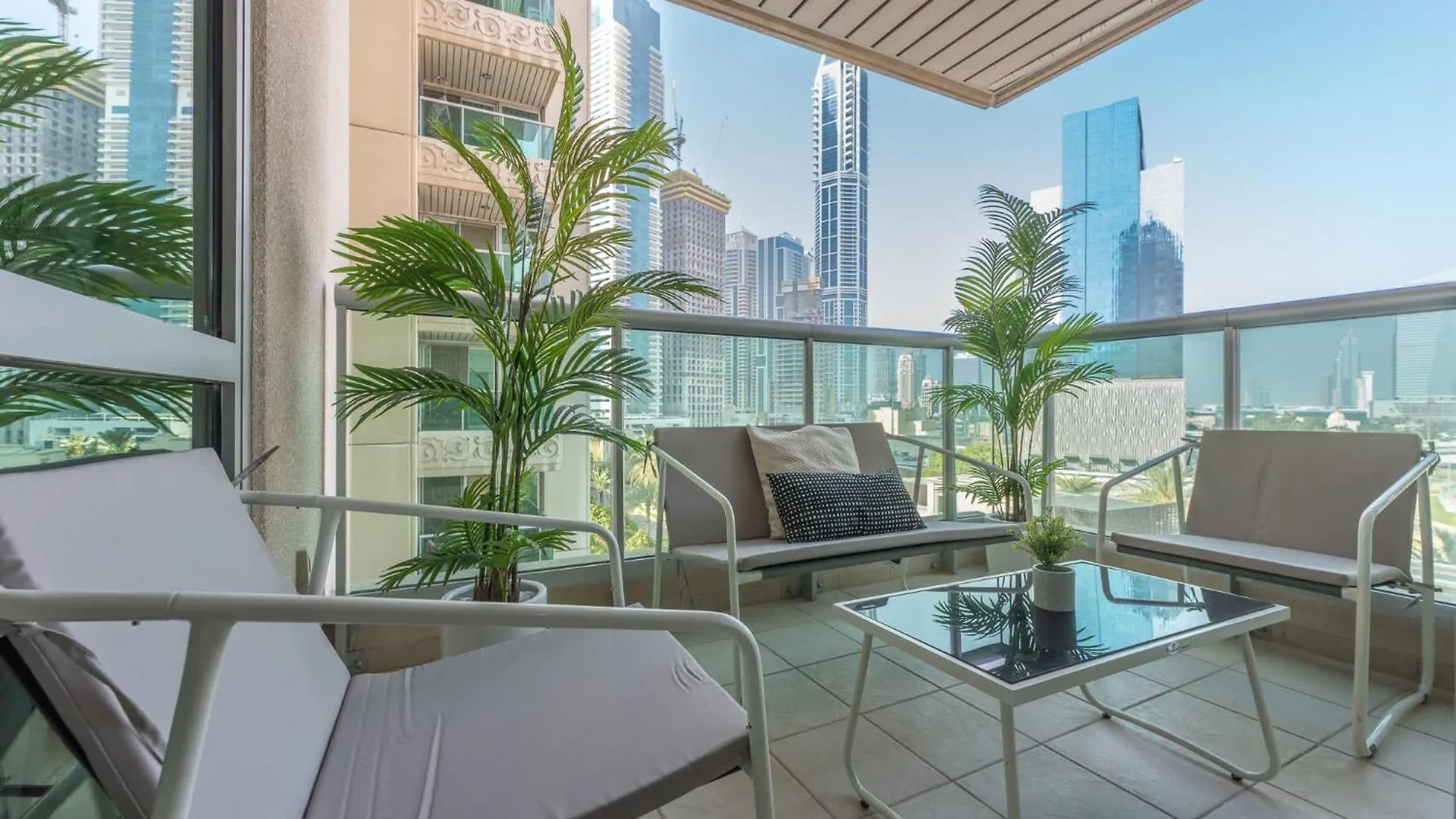 Prime 2Br Near Marina Mall & Tram Dubai